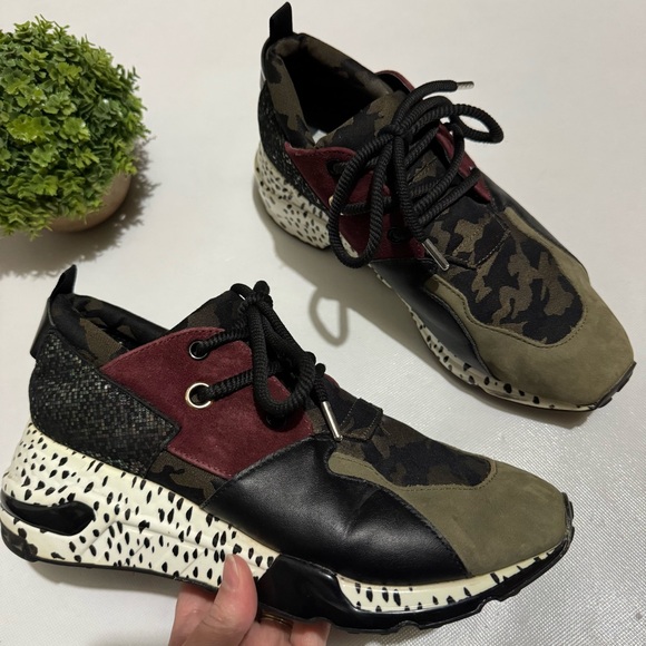 Steve Madden Shoes - Steve Madden Cliff Sneakers Green Maroon Black White Polka Dot Animal Print 9.5
